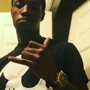 Meet your Posher, Zach